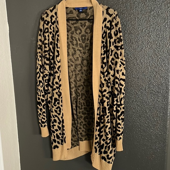 Lightweight cardigan - Picture 1 of 2